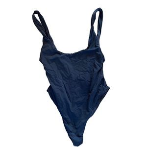 We Wore What - Black - Size Small